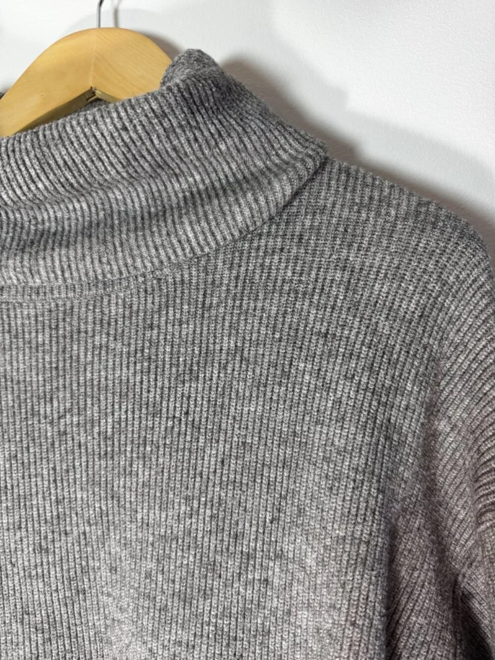 Free People Light Gray Oversized Ribbed Turtleneck Pullover Sweater Knit - S